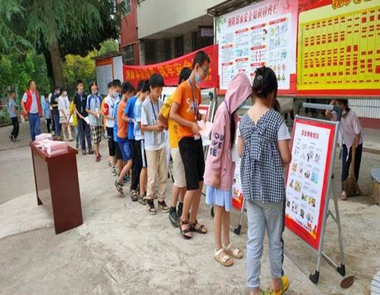 安全宣傳進(jìn)校園，筑牢生命防護(hù)線