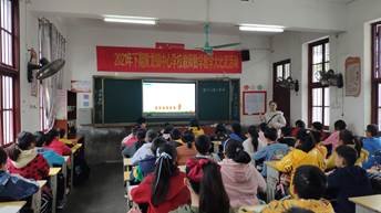 黃龍鎮(zhèn)中間小學(xué)開(kāi)展教師“數(shù)學(xué)教學(xué)大比武”運(yùn)動(dòng)