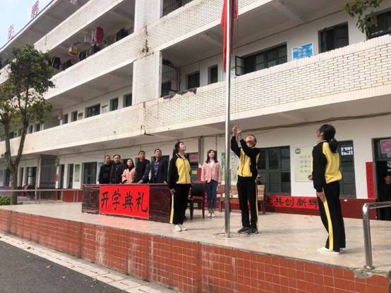 播種好風(fēng)俗，塑造新自我