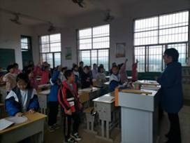 鋒從磨礪出，教學(xué)大比武—下花橋鎮(zhèn)中間完小教學(xué)比武