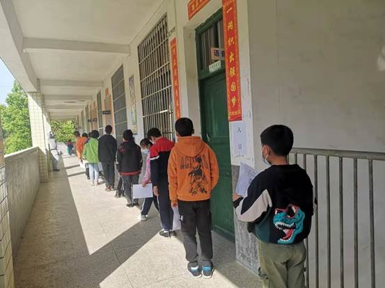 洞口縣茶場(chǎng)黌舍全員核檢 筑牢防疫
