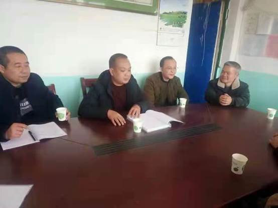 縣、鎮(zhèn)向?qū)钊攵纯诳h高沙鎮(zhèn)大灣小學調(diào)研