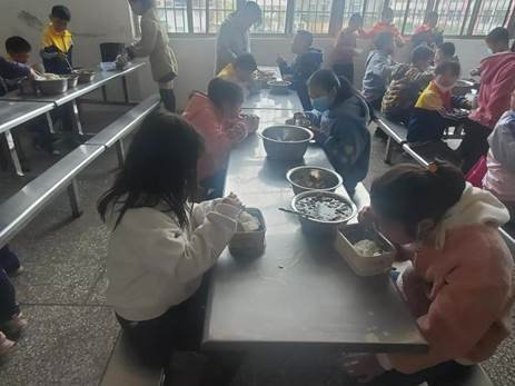 疫情防控我能行——邵陽縣白倉中間完小新冠病毒疫情防控應(yīng)急情景演練運(yùn)動