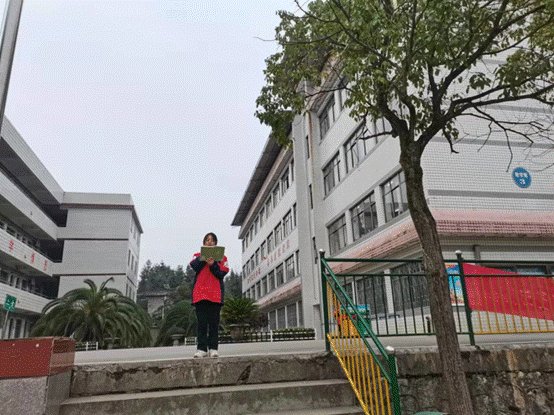 洞口四中開(kāi)展禁毒宣傳教育運(yùn)動(dòng)