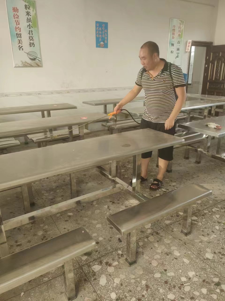 強(qiáng)化專業(yè)素養(yǎng)，深化校園安全，營造育人新環(huán)境  ------2022年暑期河伯鄉(xiāng)全體教師培訓(xùn)