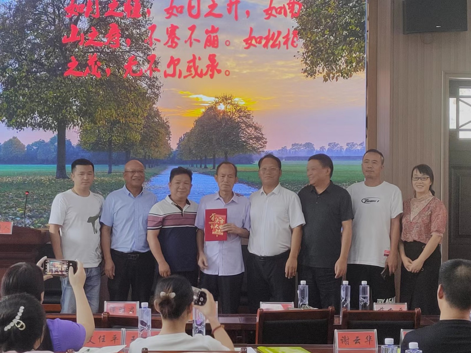 炎炎夏日學(xué)習(xí)忙，暑期培訓(xùn)助成長(zhǎng)  ——邵陽(yáng)縣特殊教育學(xué)校開(kāi)展2022年暑期培訓(xùn)記