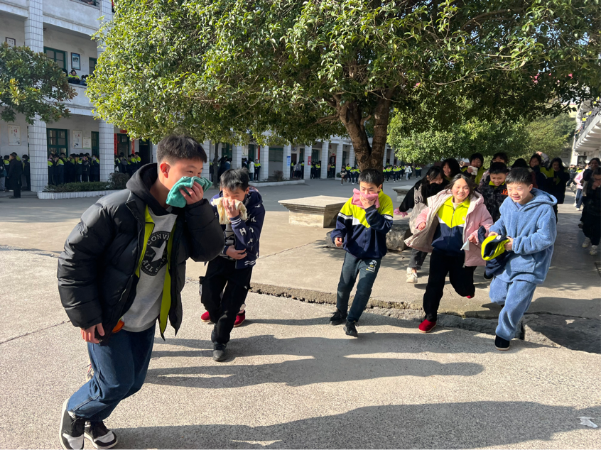 消防安全，牢記心間