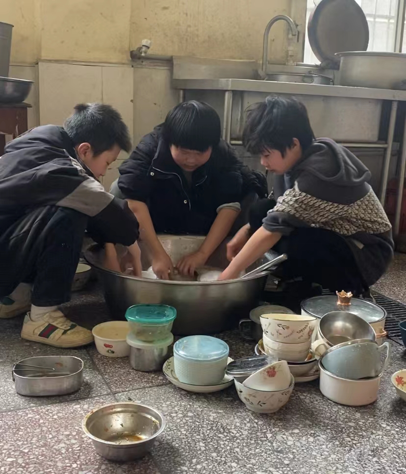 勞動創(chuàng)造美好 雙手“烹飪”快樂