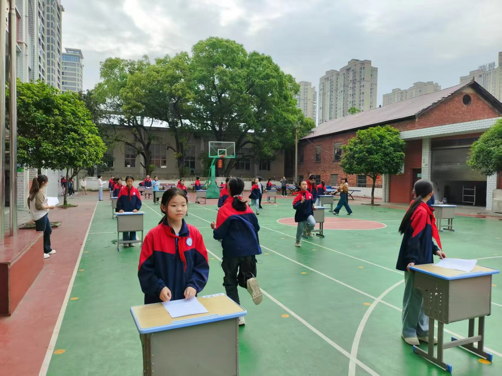 北塔小學(xué)“筆鋒爭霸·閱讀闖關(guān)接力賽”圓滿結(jié)束