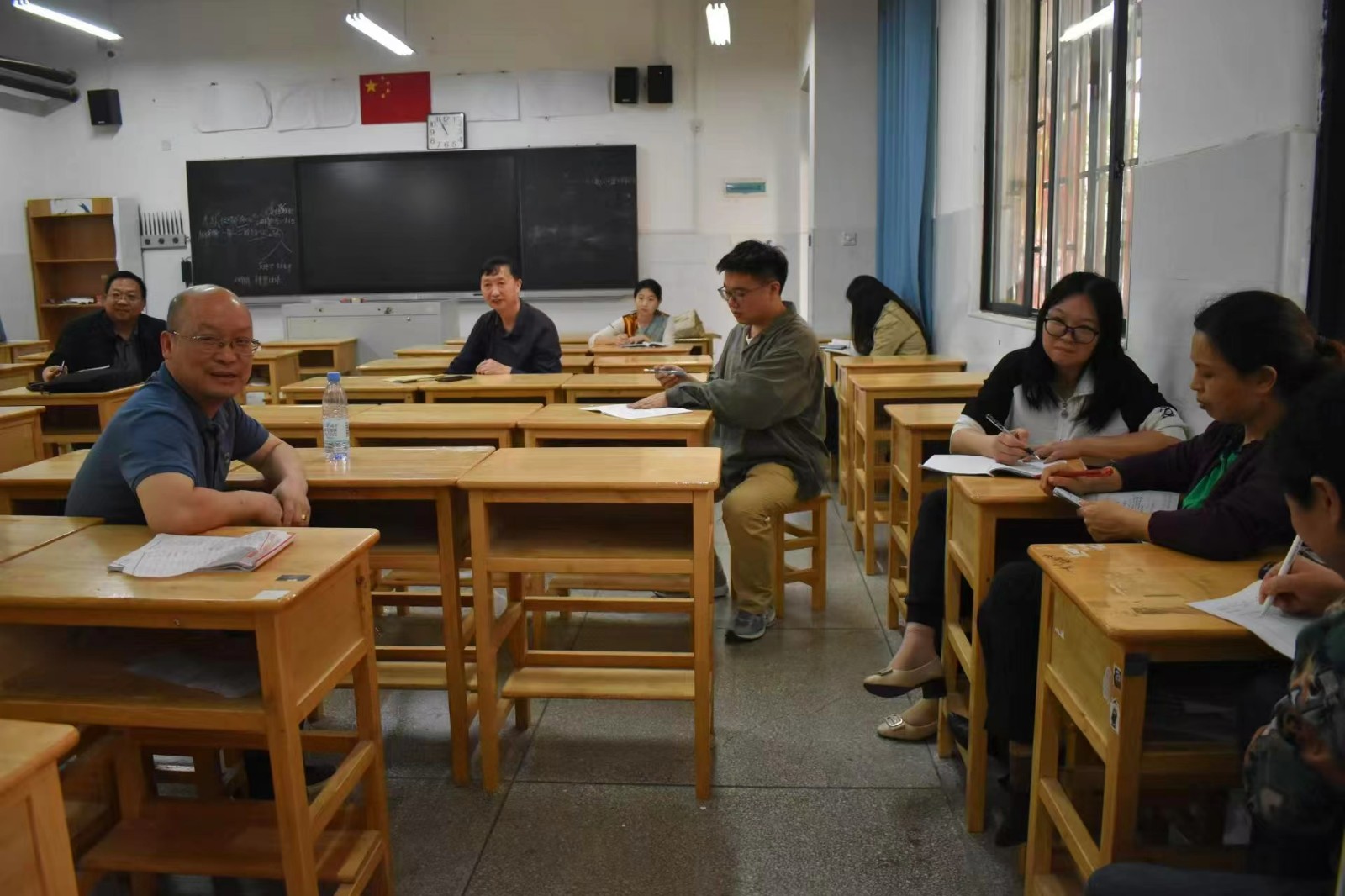 武岡一中到隆回二中聽課研討學(xué)習(xí)交流