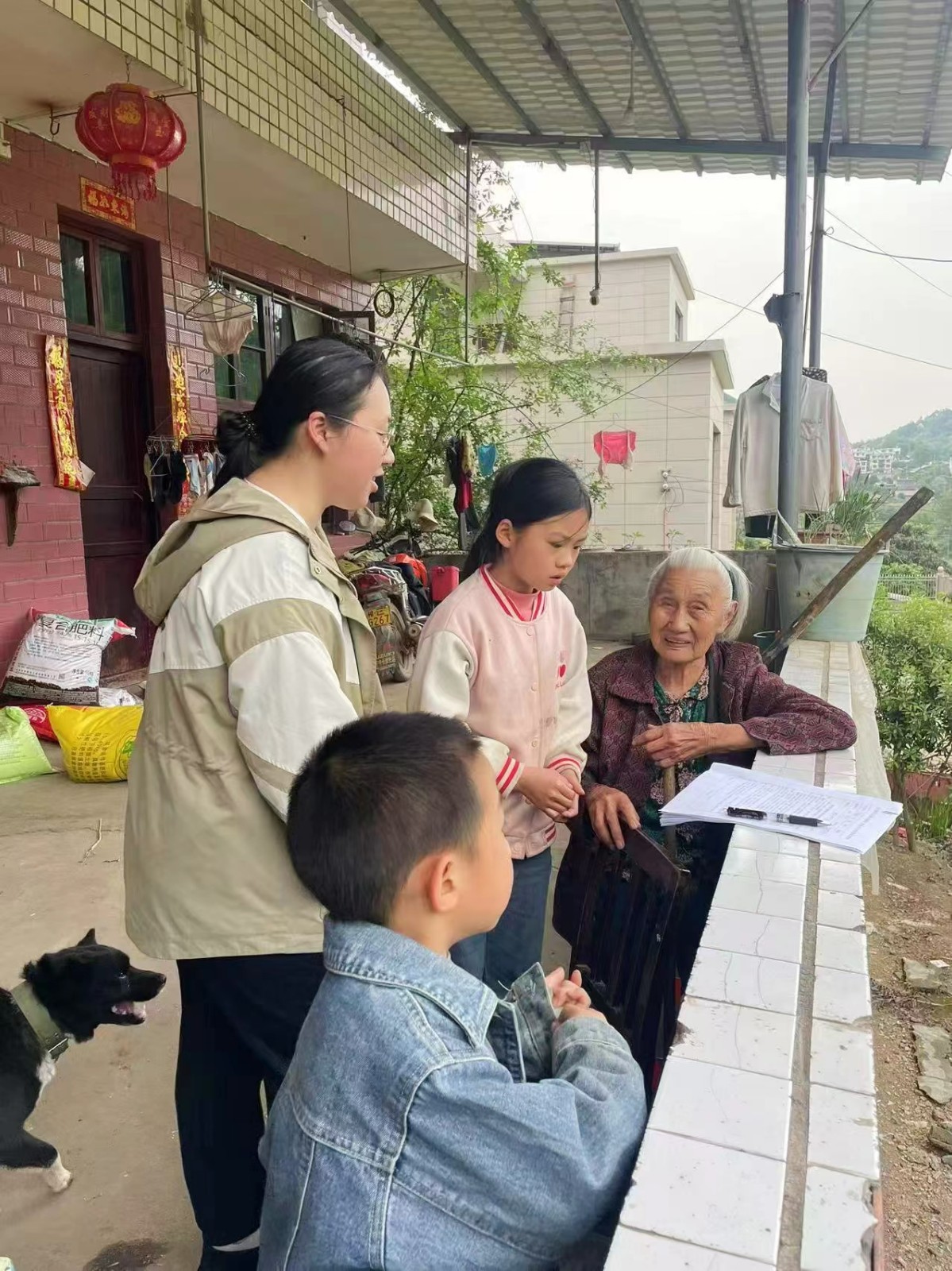 暖心家訪護成長，家園聯動保平安
