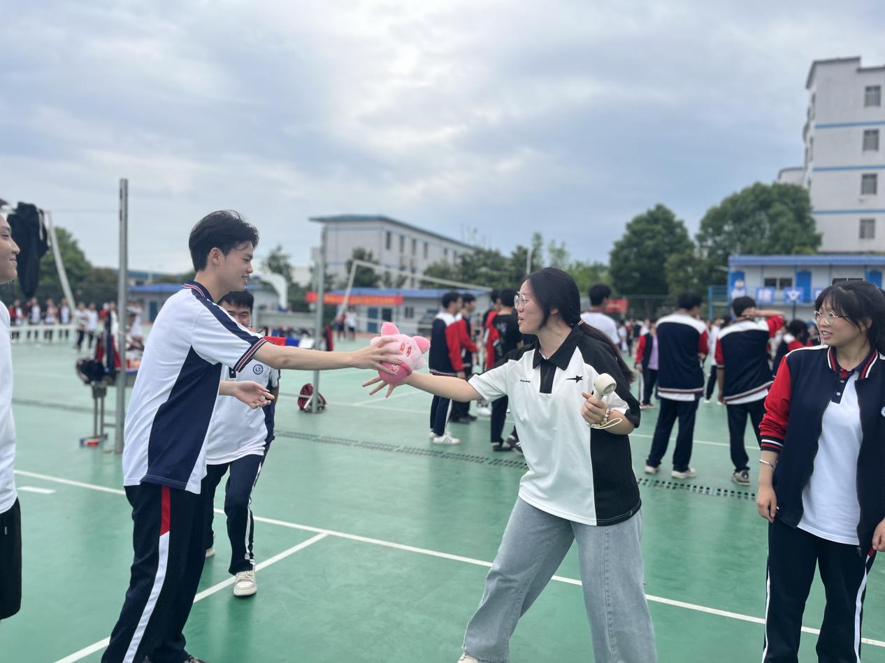 激情釋放壓力，青春昂揚逐夢