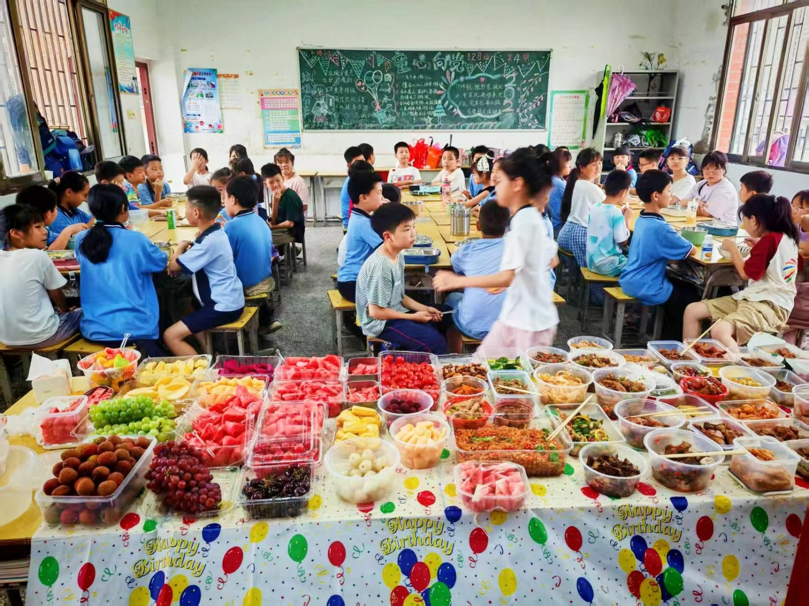 北塔小學(xué) “舌尖上的二十四節(jié)氣” 校園美食節(jié)：品味節(jié)氣智慧 傳承美食文化